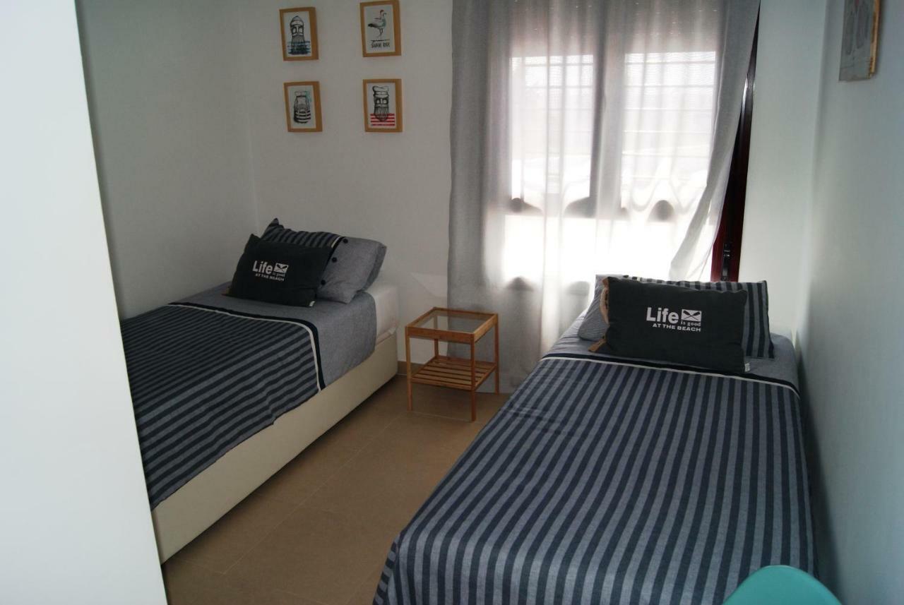 Apartamento Tirma Conil Conil De La Frontera Exterior foto